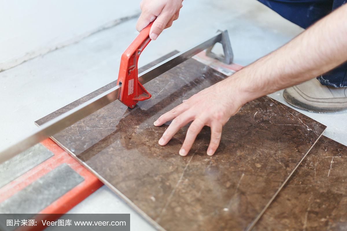 瓷砖切割必须拿到工厂加工吗视频(瓷砖切割必须拿到工厂加工吗视频教学)