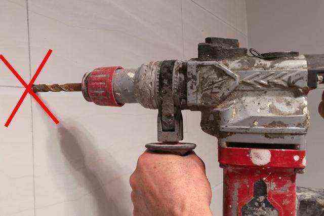 墙砖打孔裂了怎么办(墙砖打孔裂了怎么办呢) 墙砖打孔裂了怎么办(墙砖打孔裂了怎么办呢)